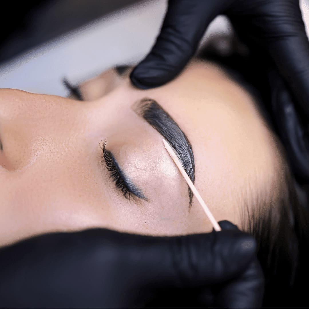 Eyebrow+Tinting+in+Wakefield,+MA